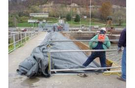 Placing Liner Underwater